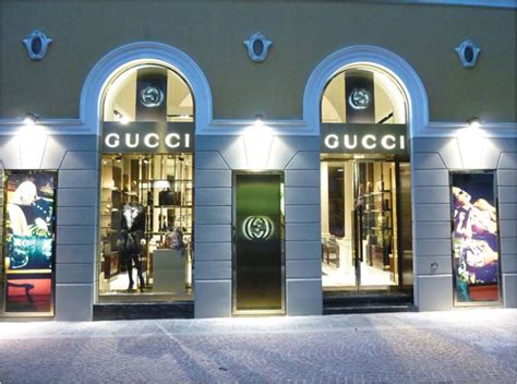 napoli negozio gucci|negozio Gucci.